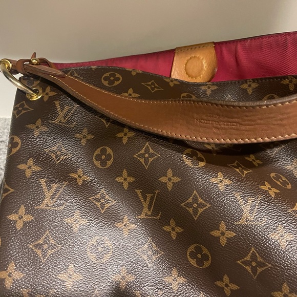 Louis Vuitton Graceful MM Hobo Bag - Picture 9 of 13